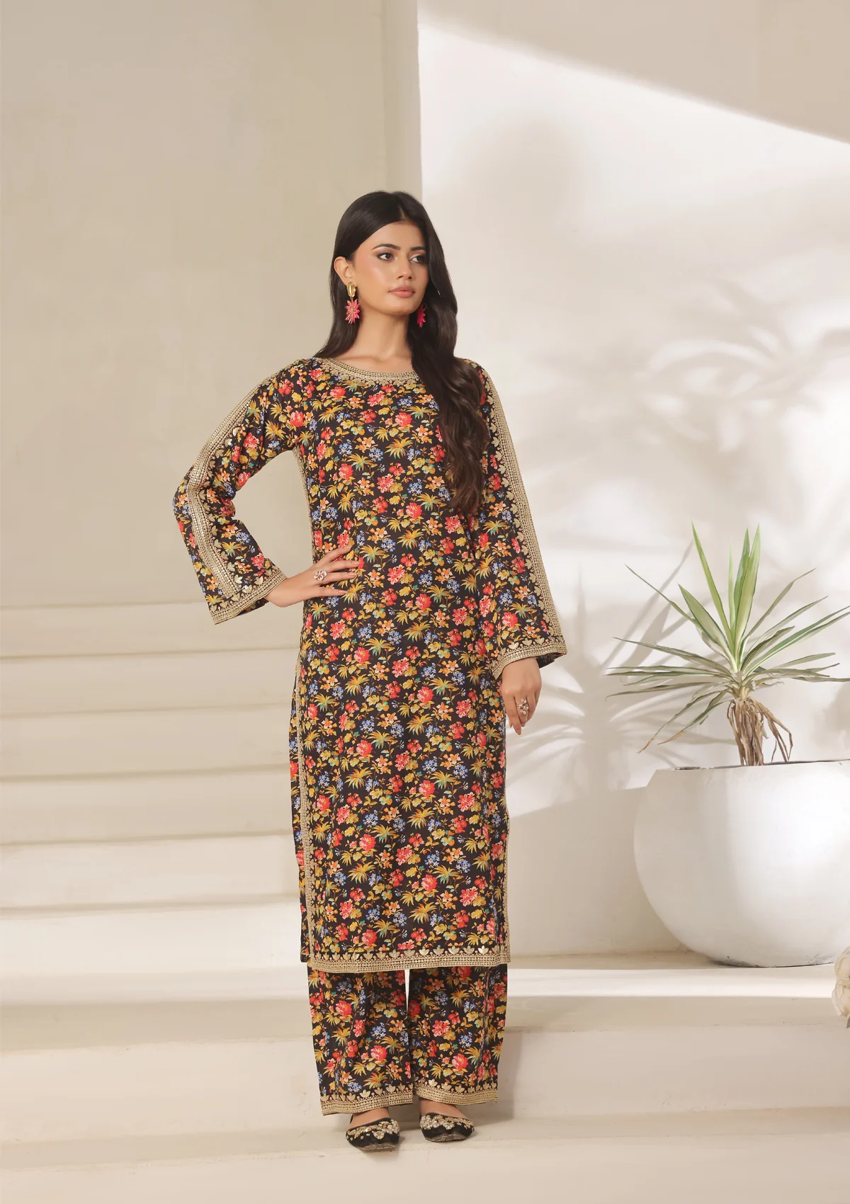 BLACK BEAUTY - Image 2